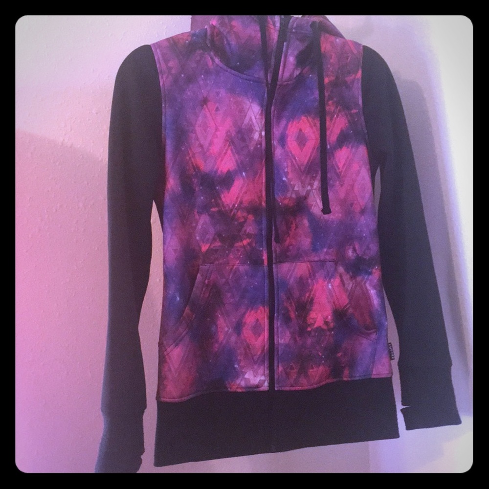 Empyre hoody size small